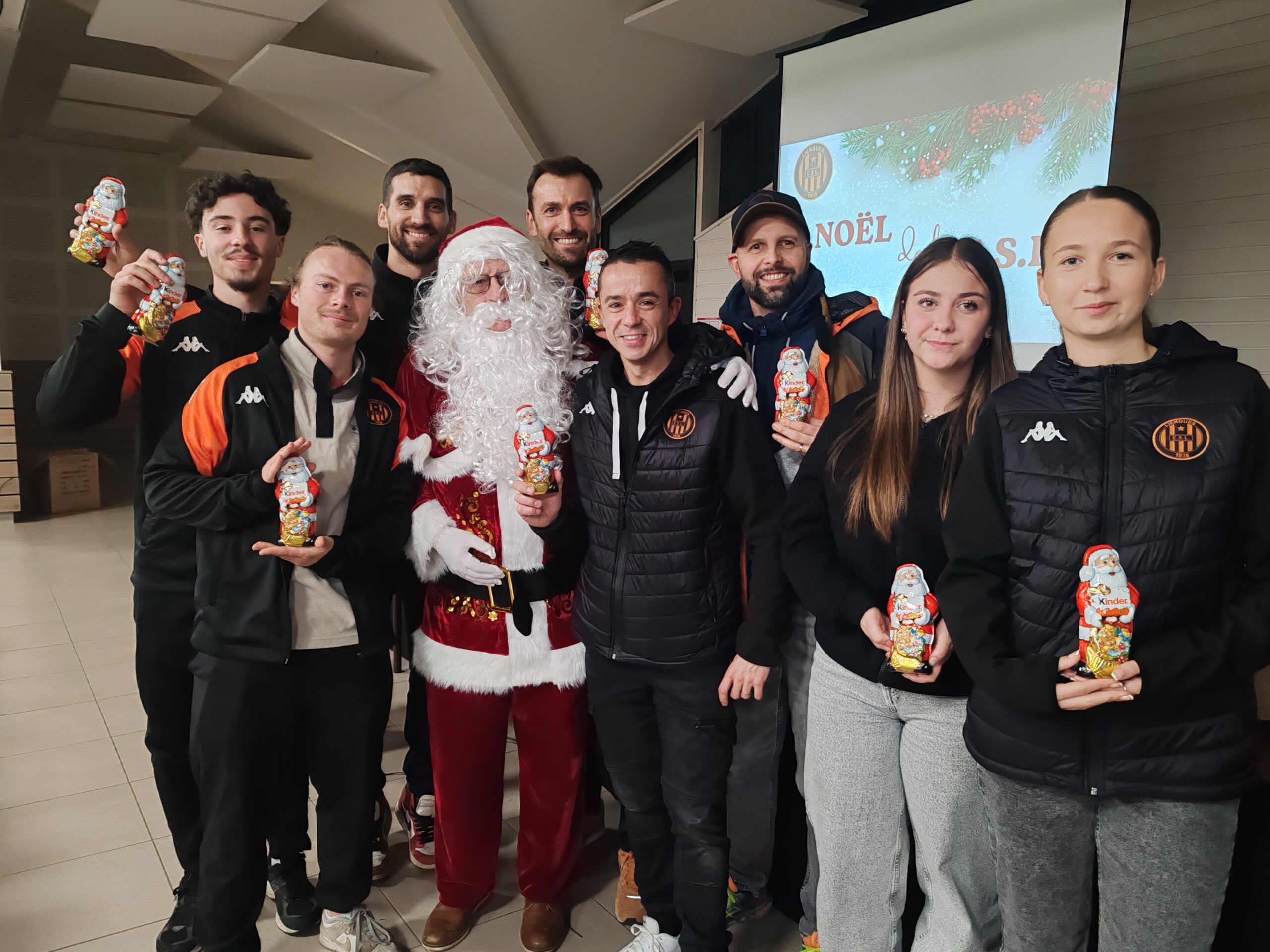 Un magnifique arbre de Noël pour nos licenciés